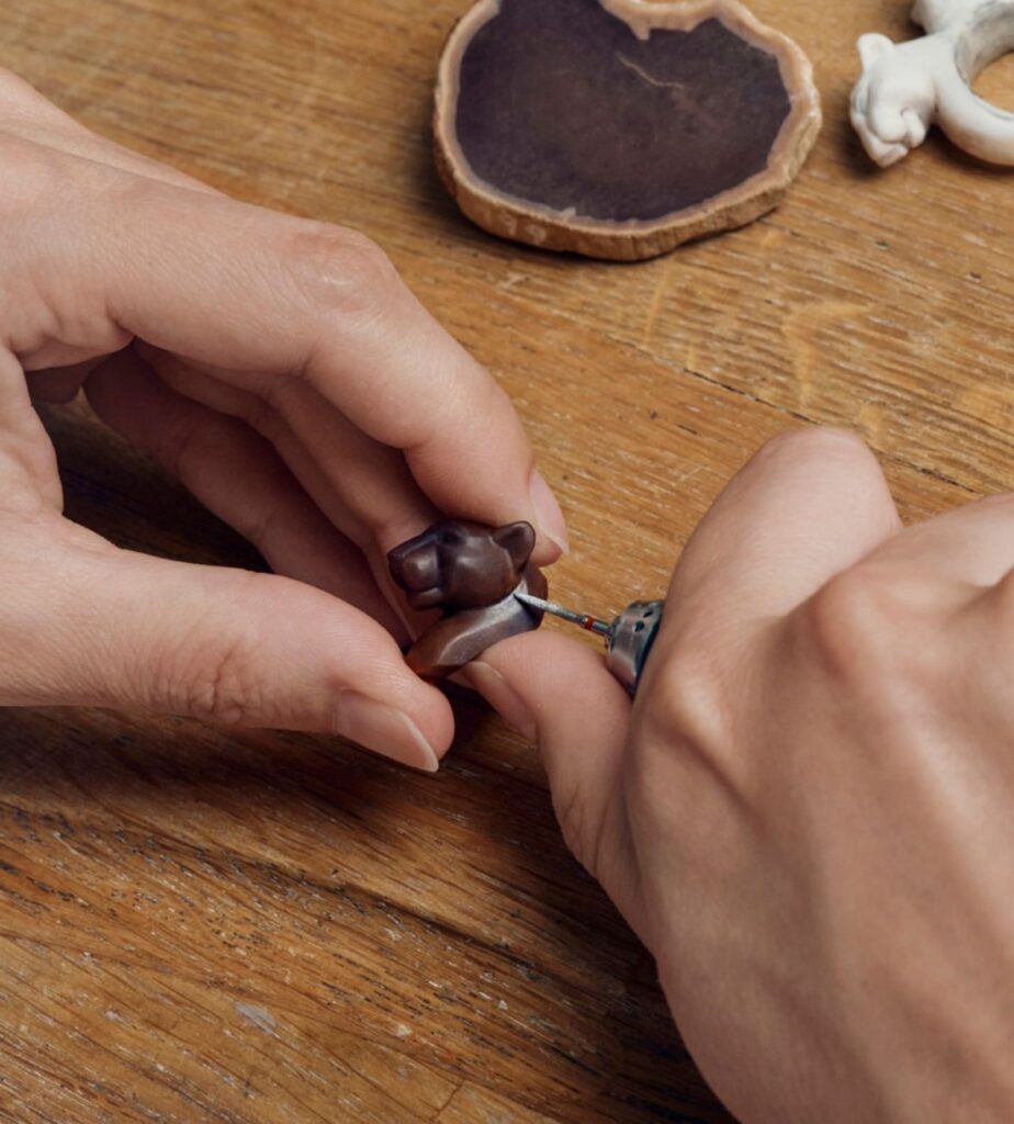 Cartier Unveils the Panthère Aegis Ring