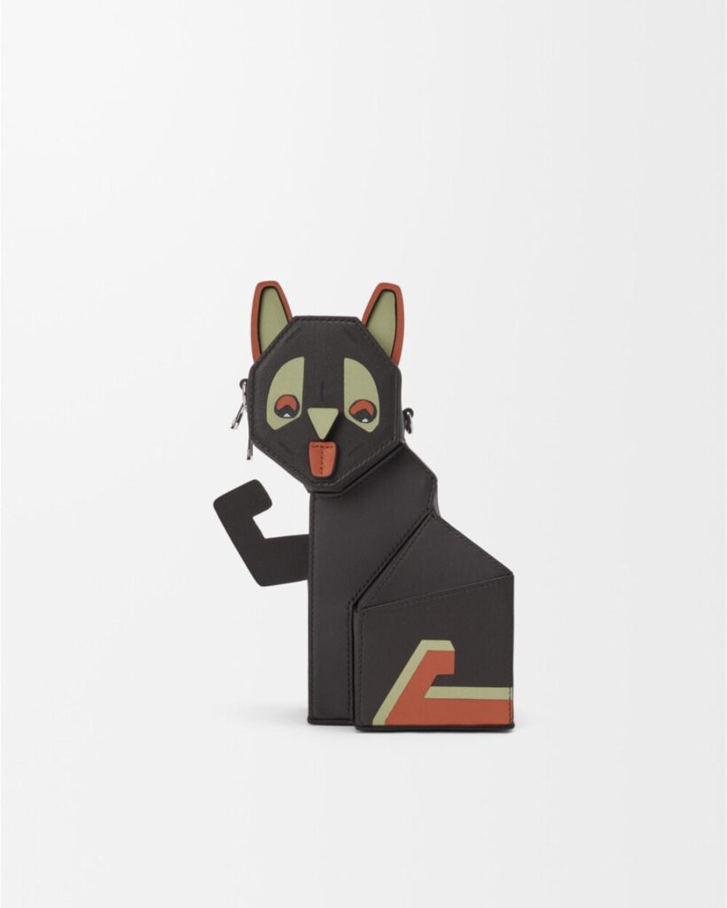 Loewe Louis Wain Holiday Capsule Collectionwr new.png